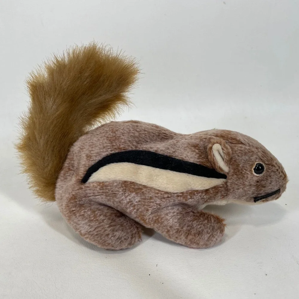 Ty Beanie Baby Chipper the Chipmunk Brown Striped Plush Toy 1999 with Tags